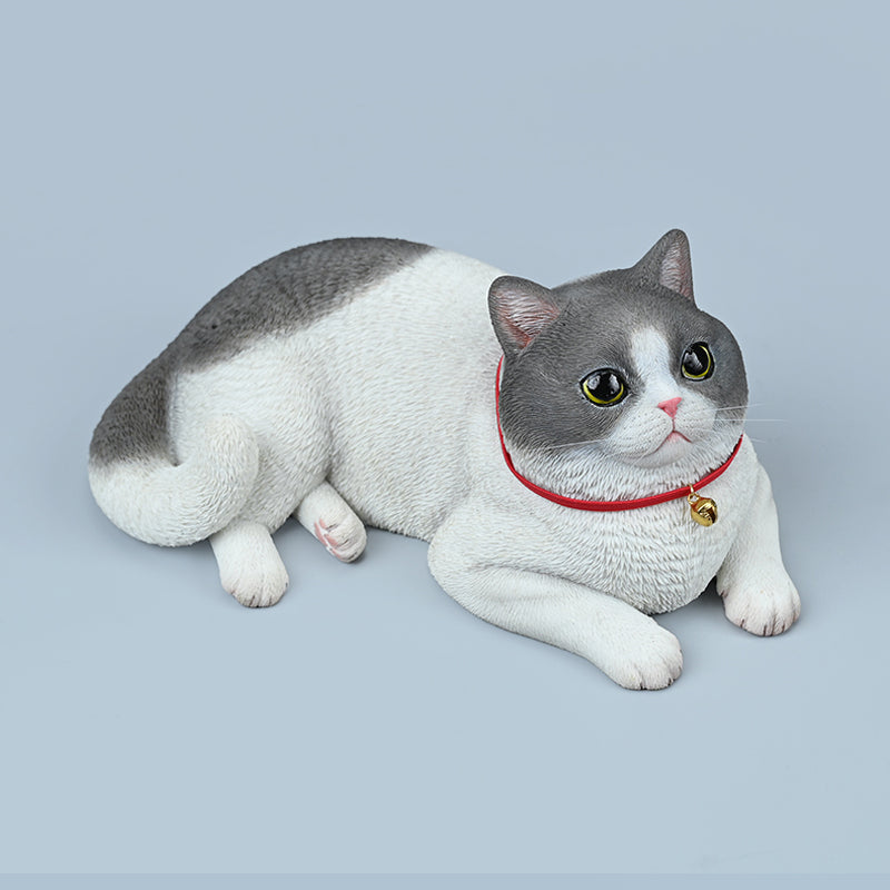 X32304 British Shorthair Cat figurine from JXK Studio